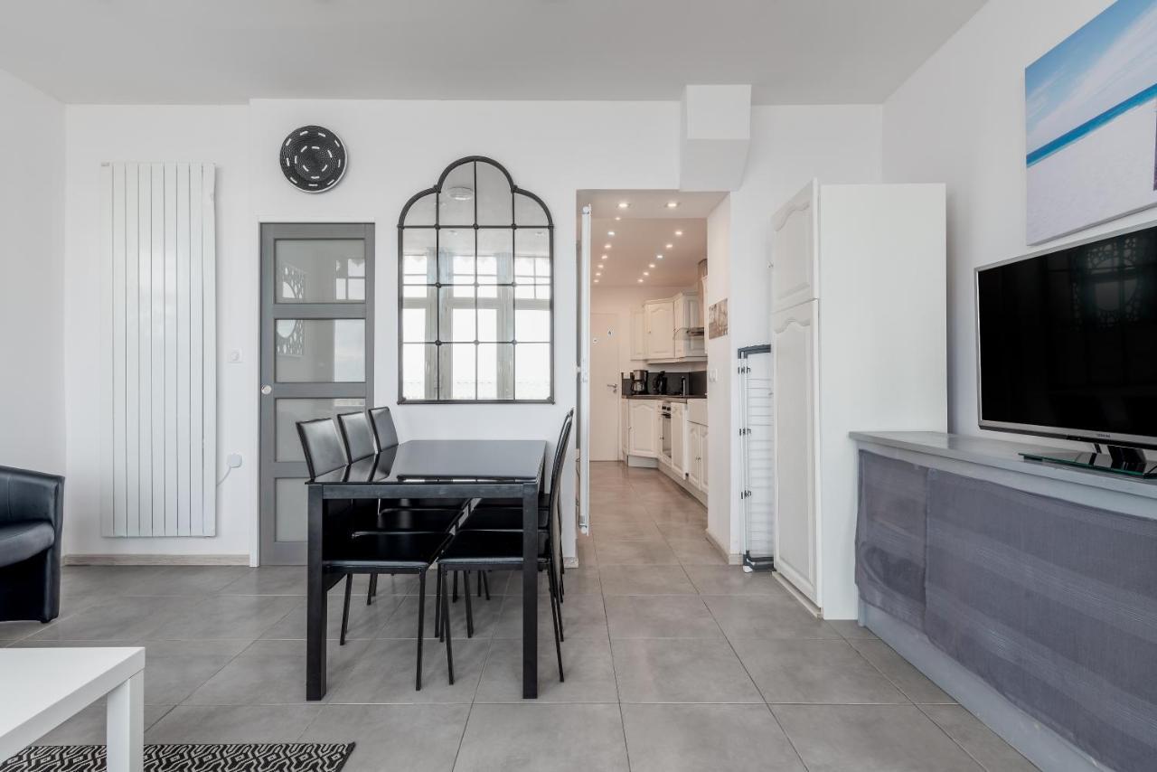 Appartement En Front De Mer Avec Terrasse Et Vue Mer Arromanches-les-Bains Buitenkant foto