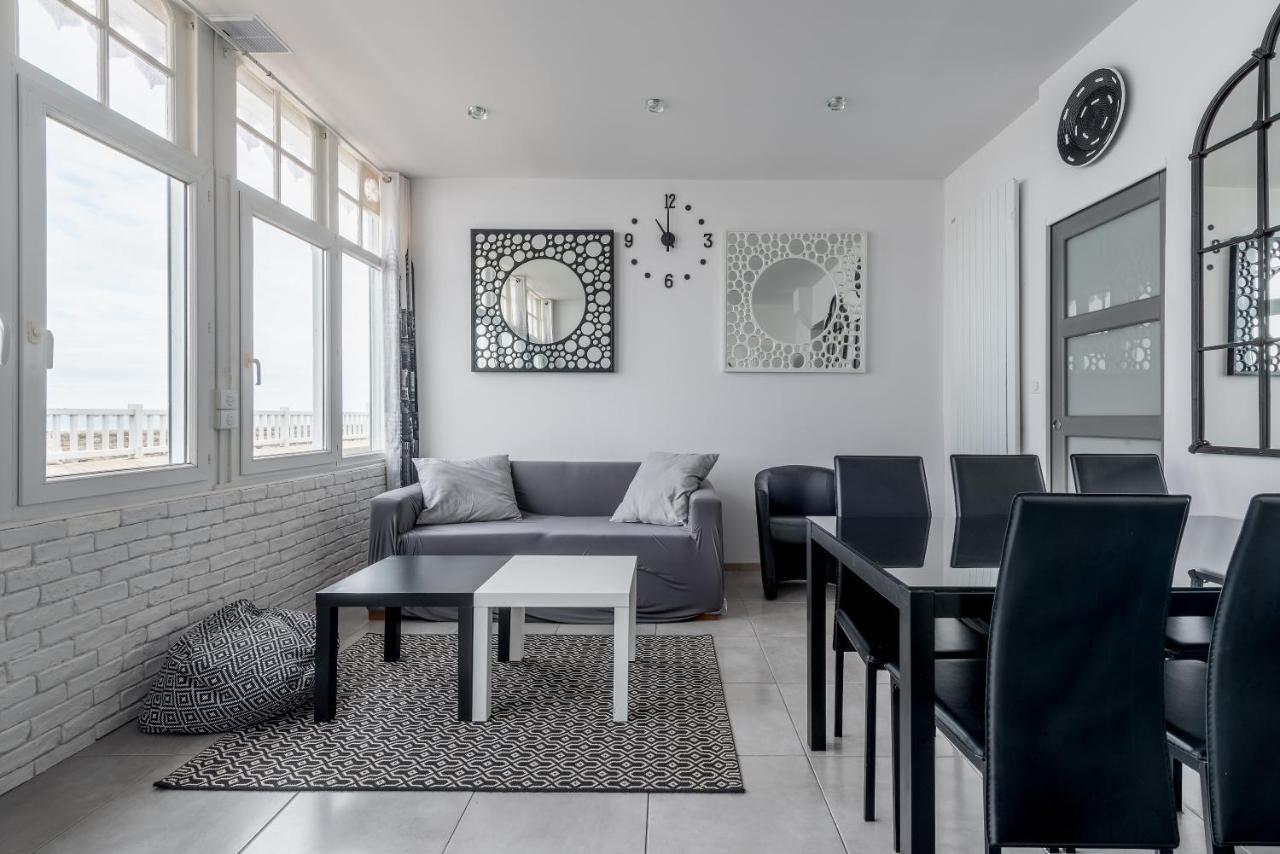 Appartement En Front De Mer Avec Terrasse Et Vue Mer Arromanches-les-Bains Buitenkant foto