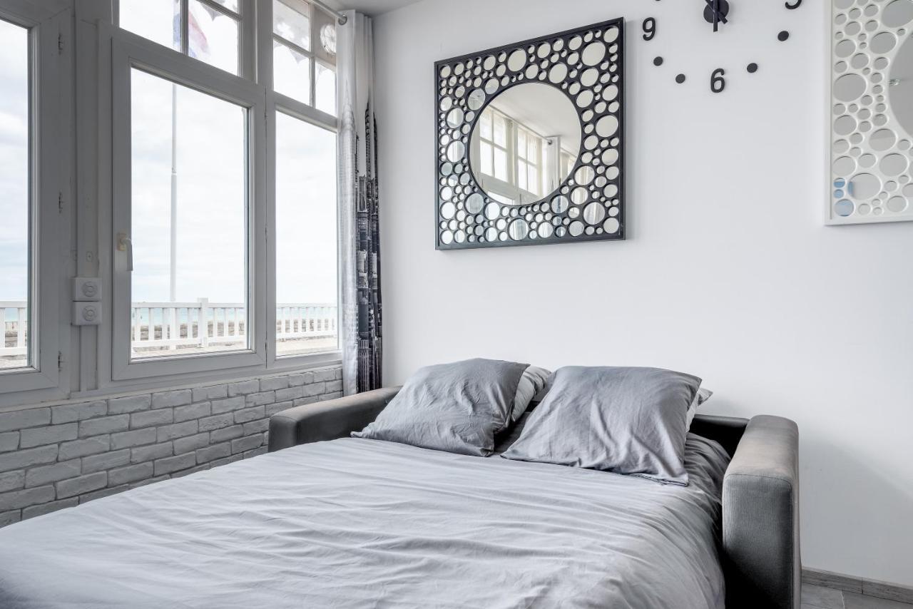 Appartement En Front De Mer Avec Terrasse Et Vue Mer Arromanches-les-Bains Buitenkant foto